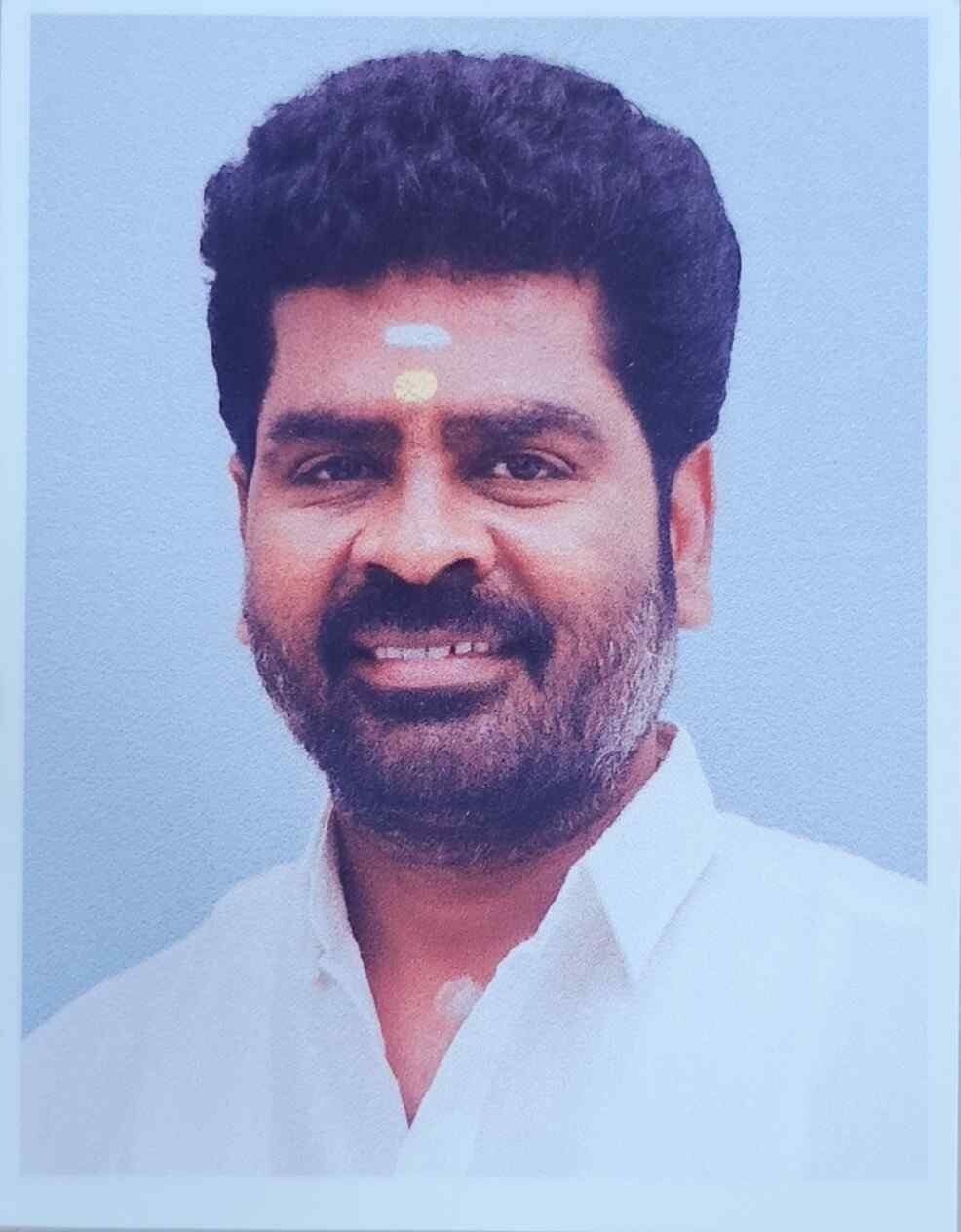 K V Vijayathamu